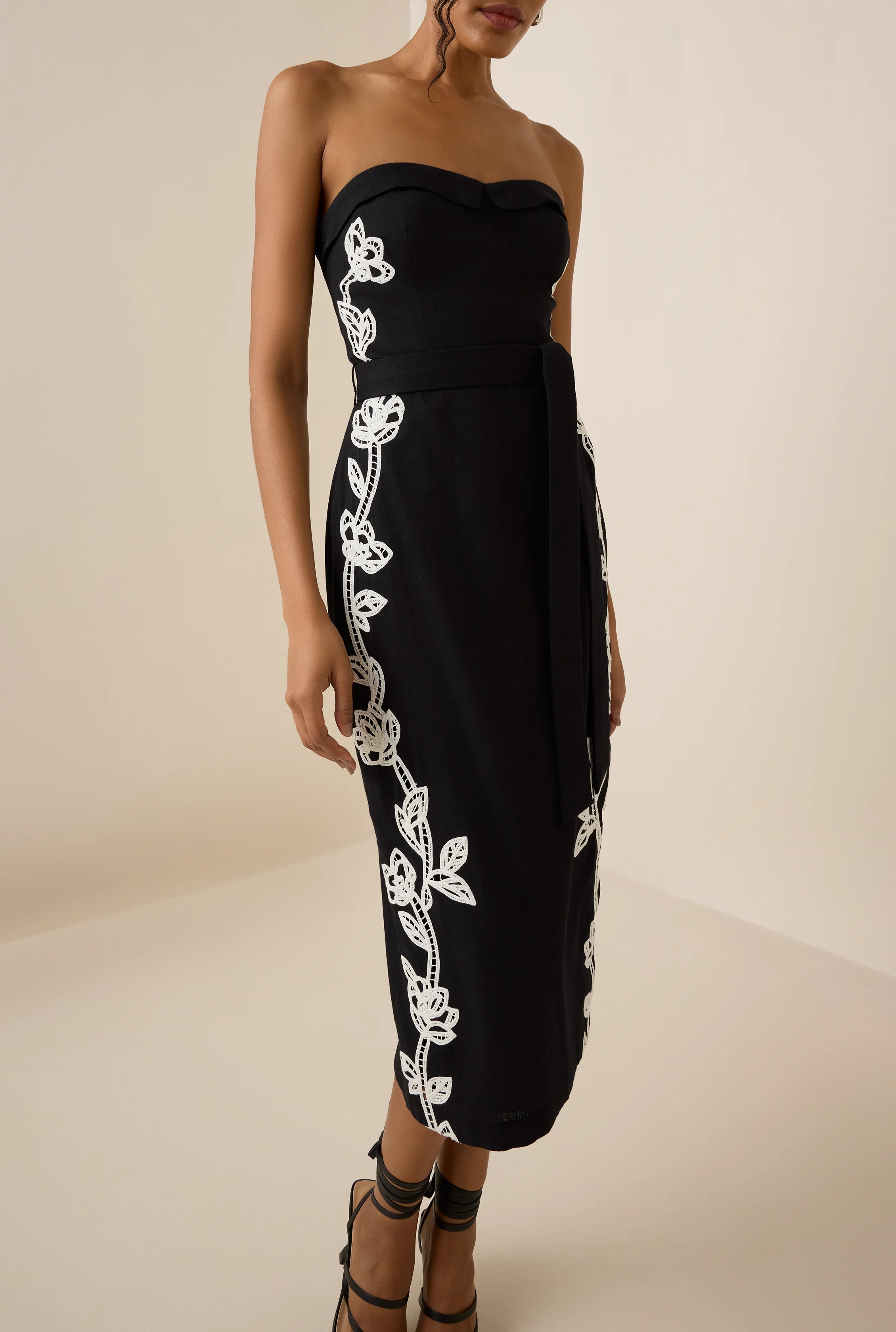 Daha Tube Dress - Image 5