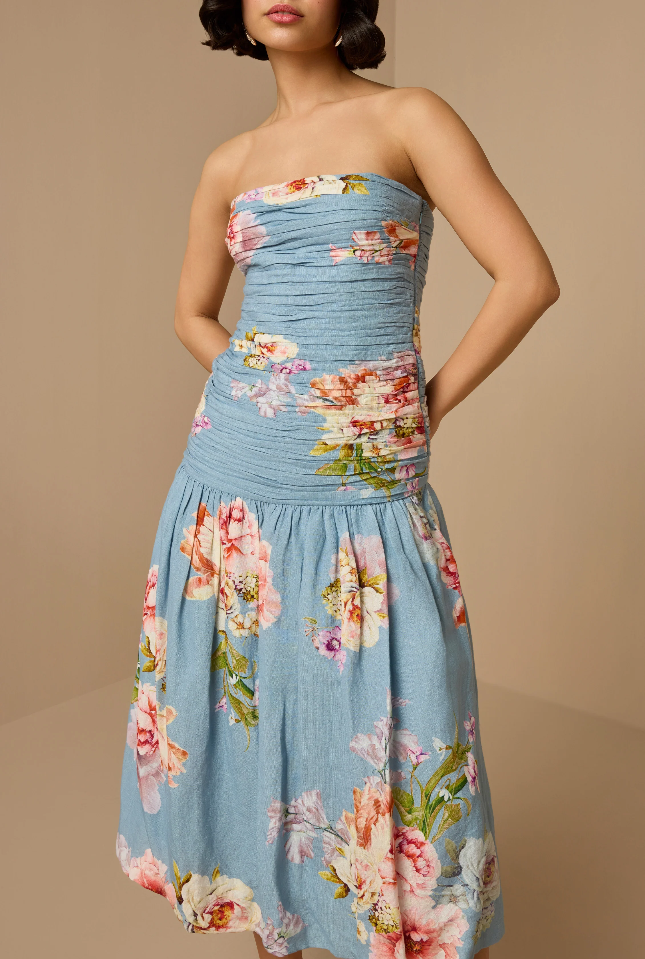 Kavi Midi Dress - Image 4
