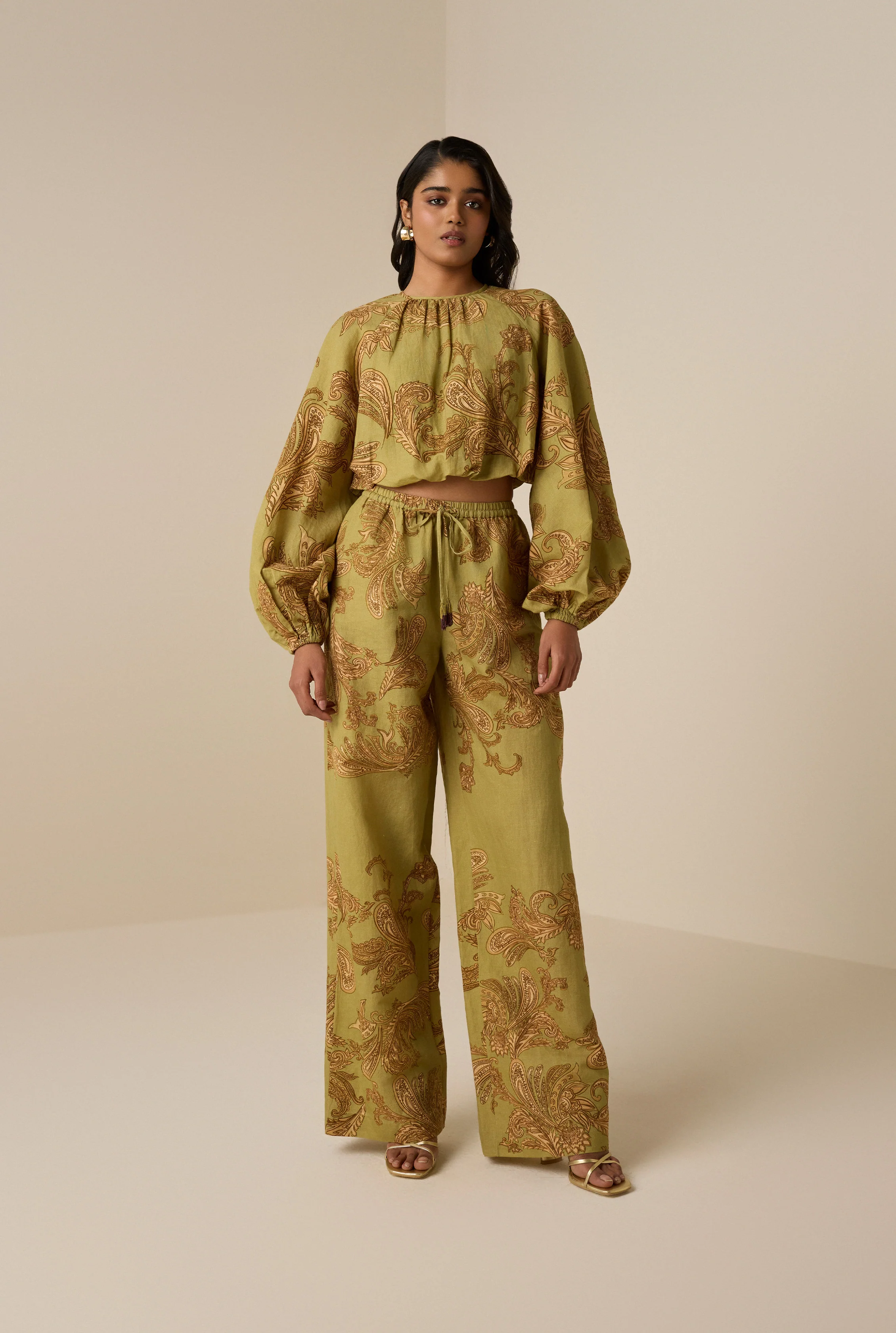 Sakhi Bubble Hem Top - Image 3