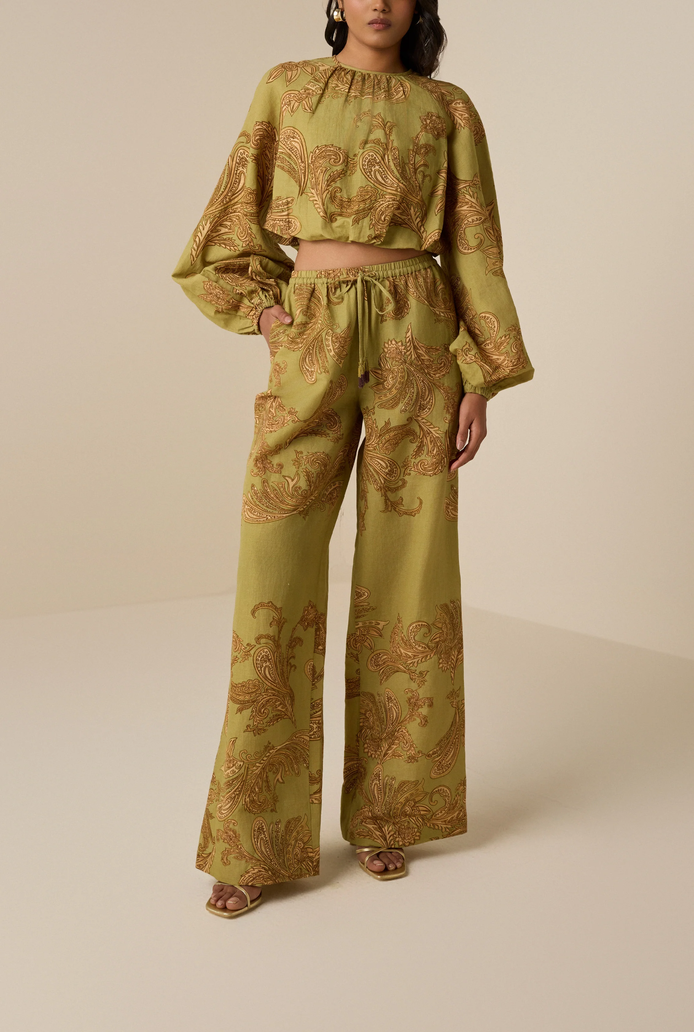 Sakhi Bubble Hem Top - Image 4