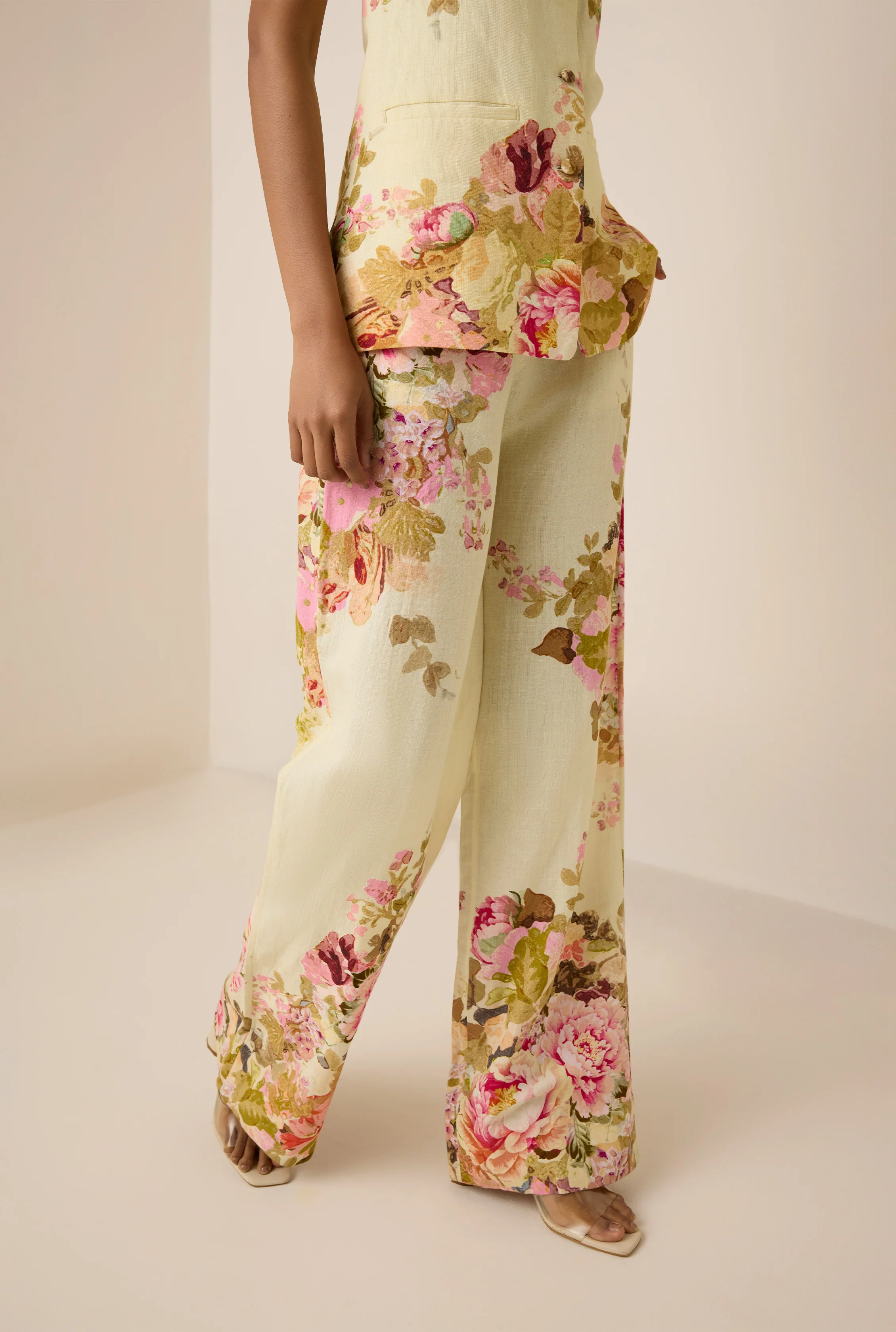 Sama Flared Pant - Image 2