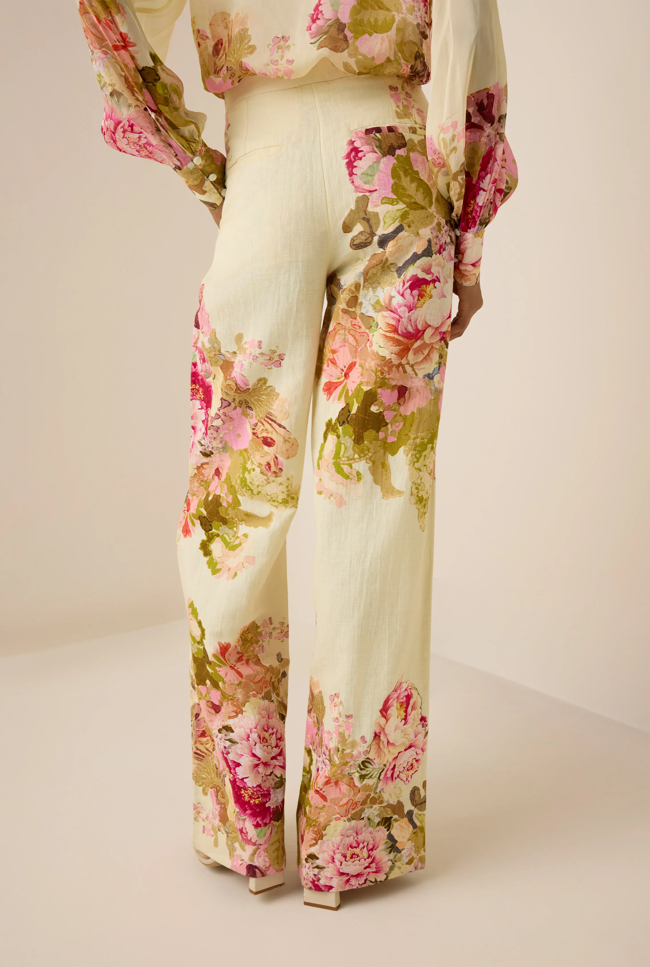 Sama Flared Pant - Image 4